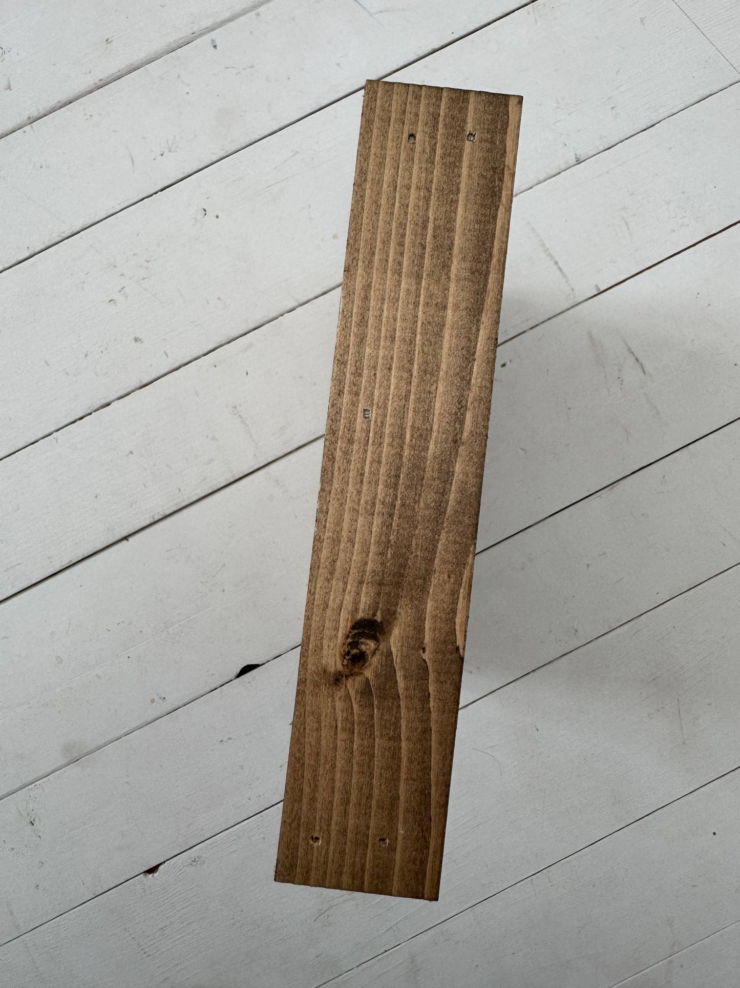 Excuse the mess I'm a shitty housewife: White / Dark Walnut