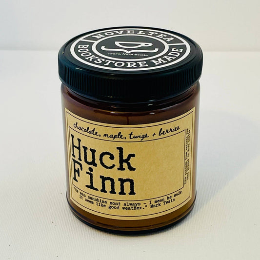 Huck Finn - Chocolate & Maple Scented Candle