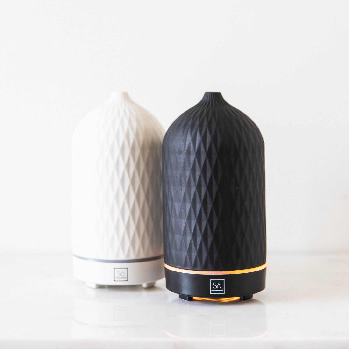 Essential - Ultrasonic Ceramic Diffuser: Black