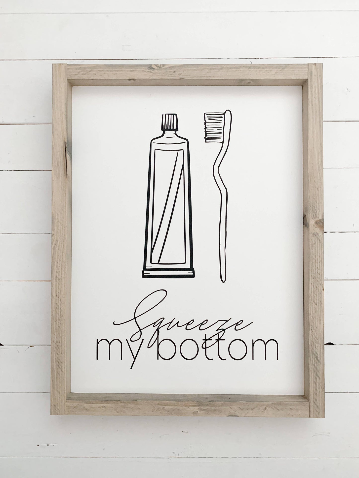 Squeeze my bottom: Grey