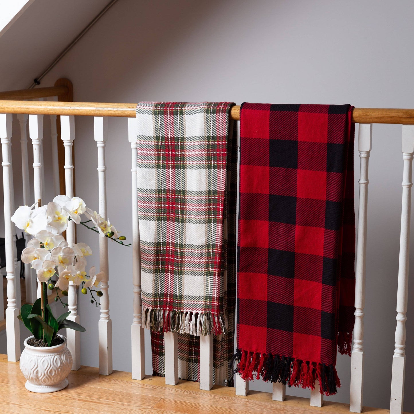 Celebration Plaid Throw: Red/Green / 50x60