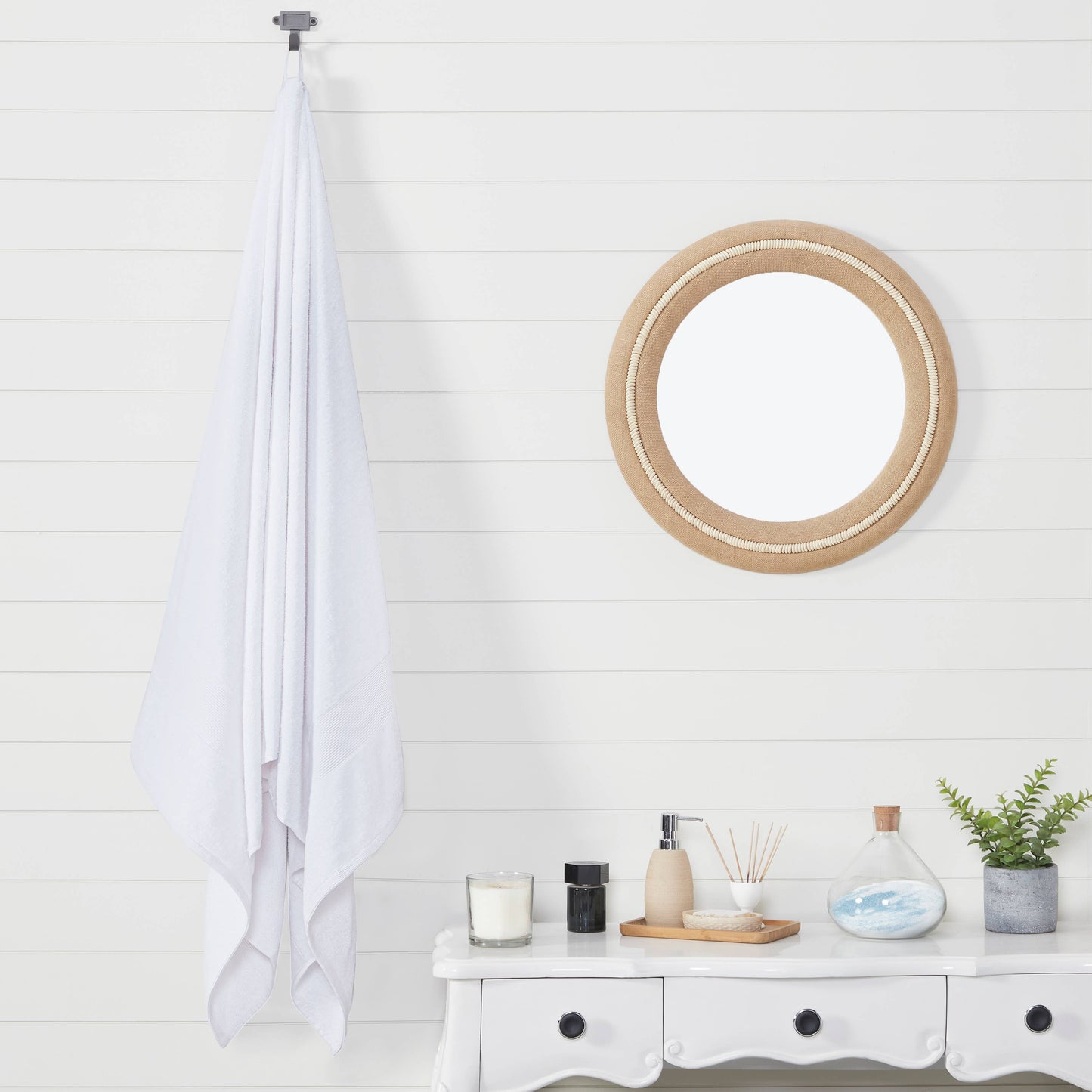 Fabstyles 100% Cotton Bathsheet: WHITE / 40X80