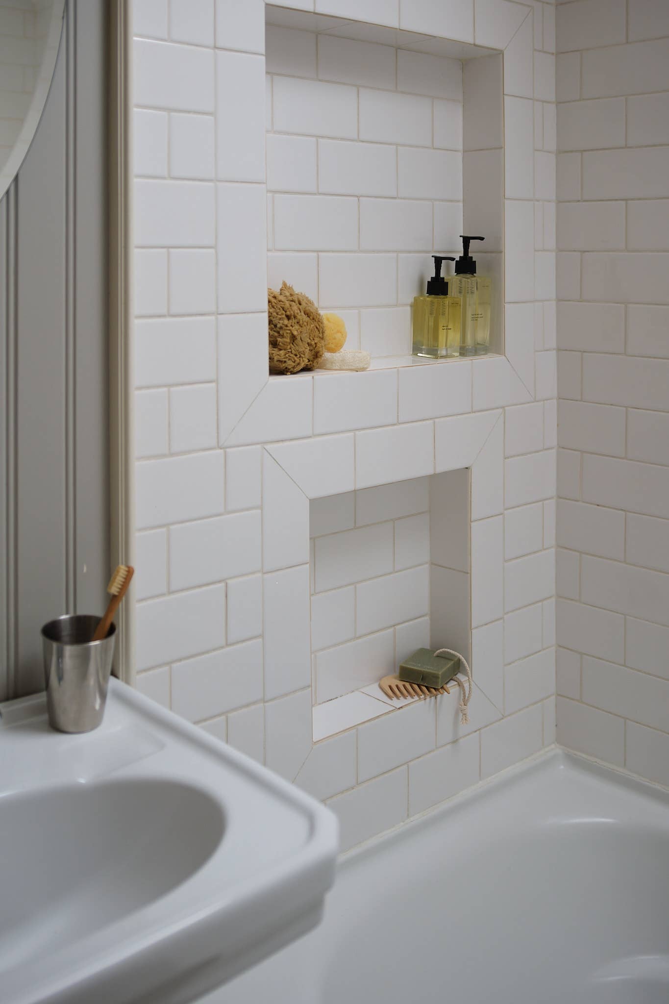 Hand & Body Wash - Exude - 250ml (all-natural, hand-poured)